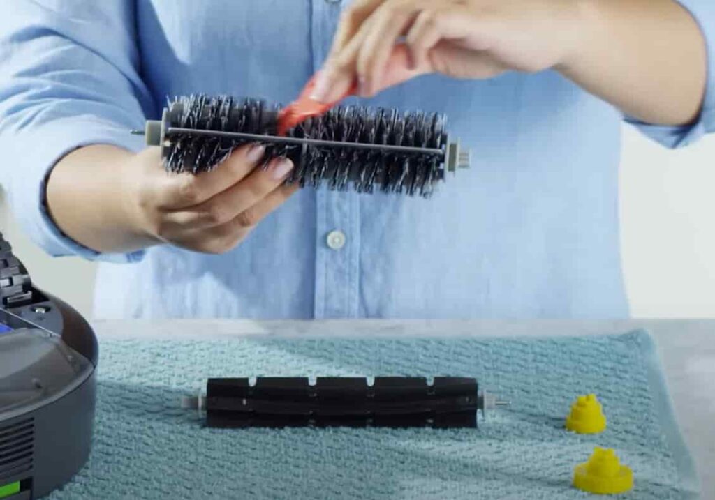 clean roomba side brushes