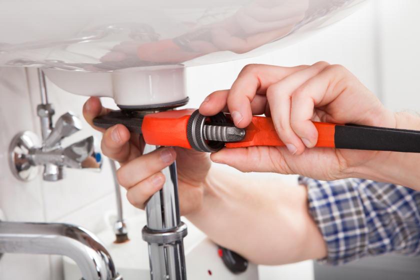plumbing repairing image